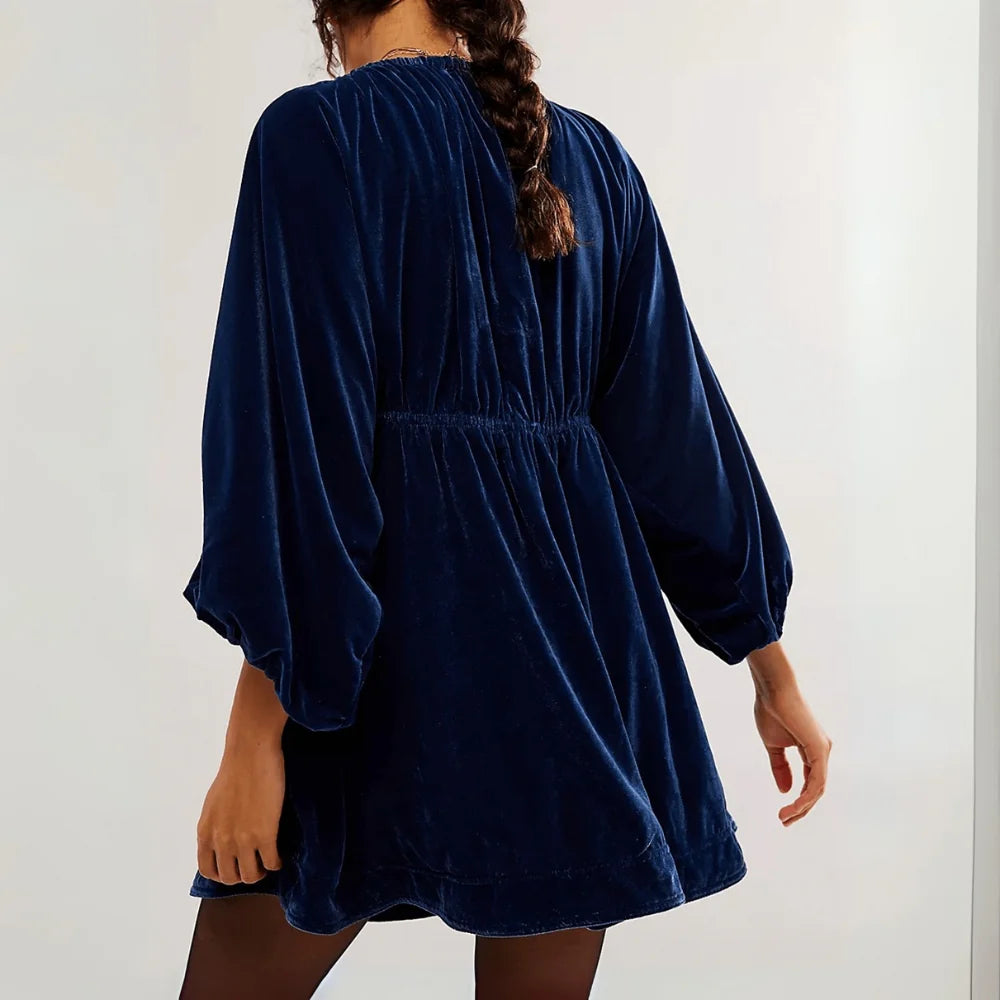 Rosalie – V-Neck Long Sleeve Mini Dress with Side Pockets