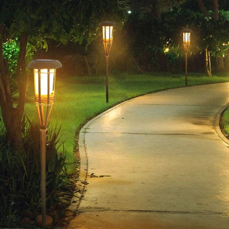 SunFlare – Set of 5 Torch-Style Solar Lights with Flame-Effect LED and Weatherproof Design