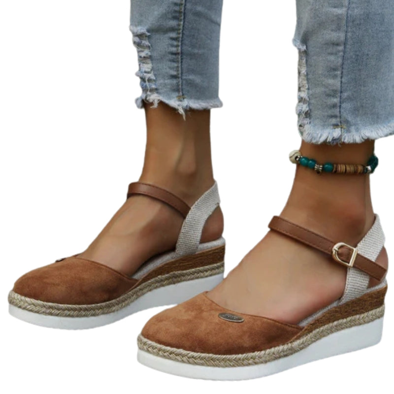 Isla – Espadrille Sandals with Adjustable Strap and Cushioned Insole