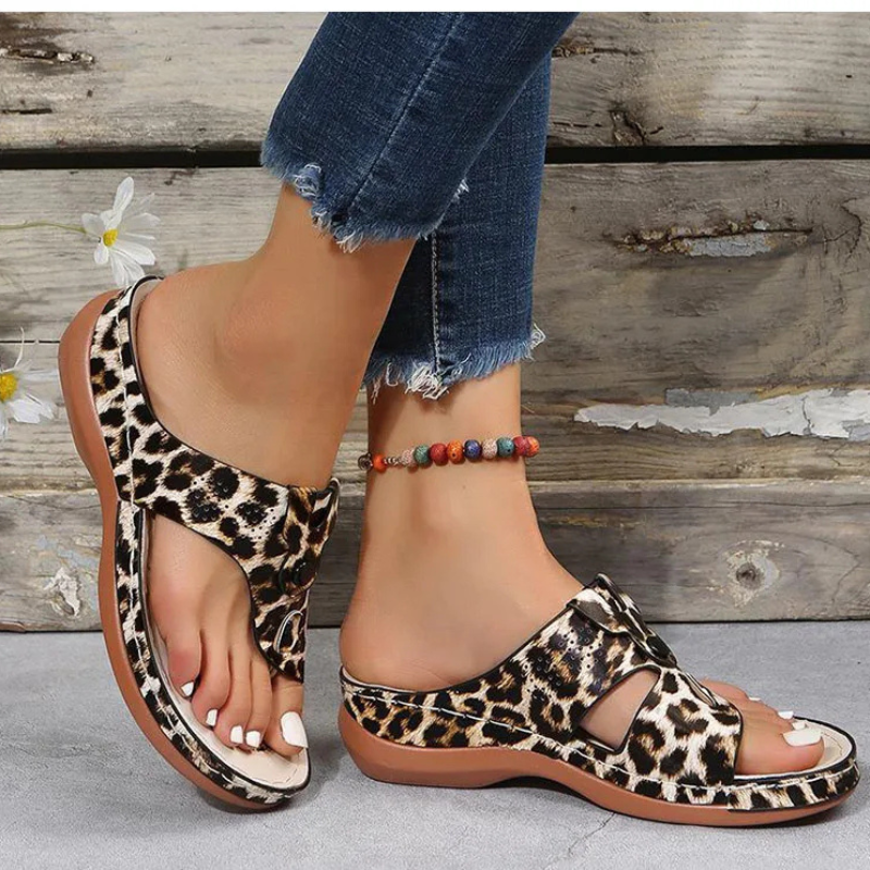 Grace – Stylish Sandals with Supportive Sole and Fashionable Leopard Print for Comfort
