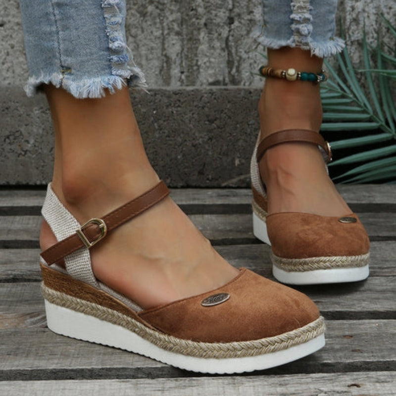 Isla – Espadrille Sandals with Adjustable Strap and Cushioned Insole