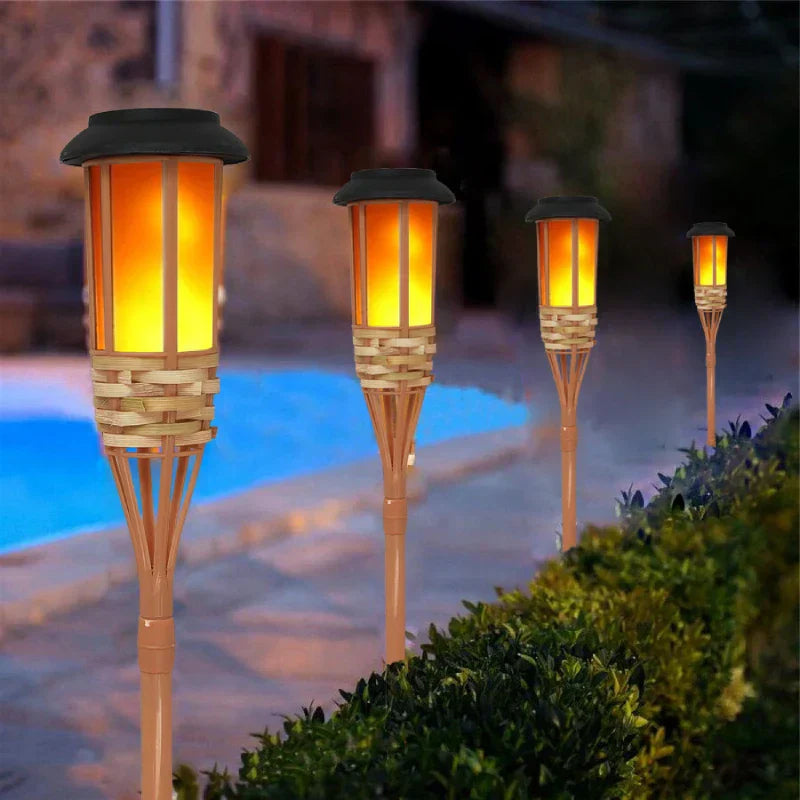 SunFlare – Set of 5 Torch-Style Solar Lights with Flame-Effect LED and Weatherproof Design