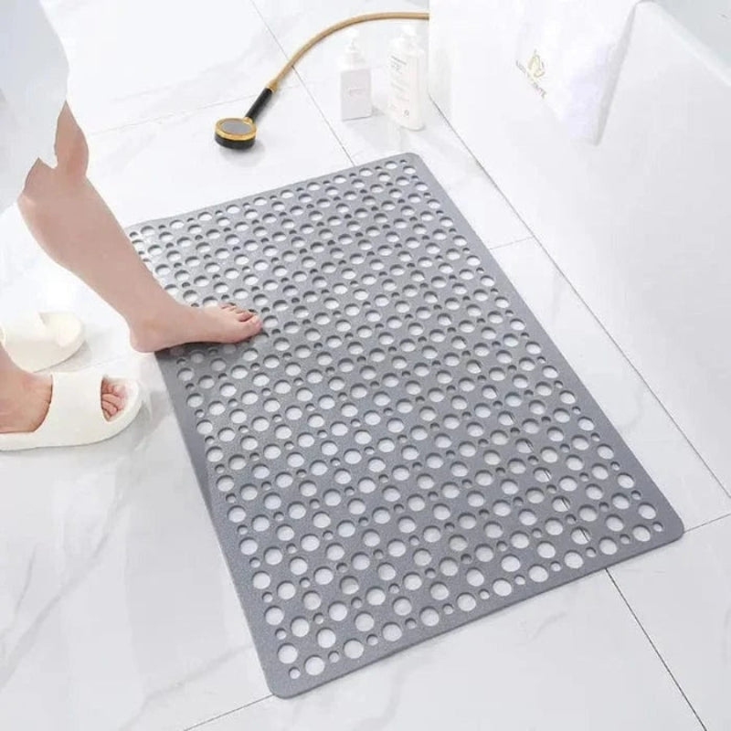 AquaGrip – Slip-Resistant Bath Mat with Quick-Drain Design