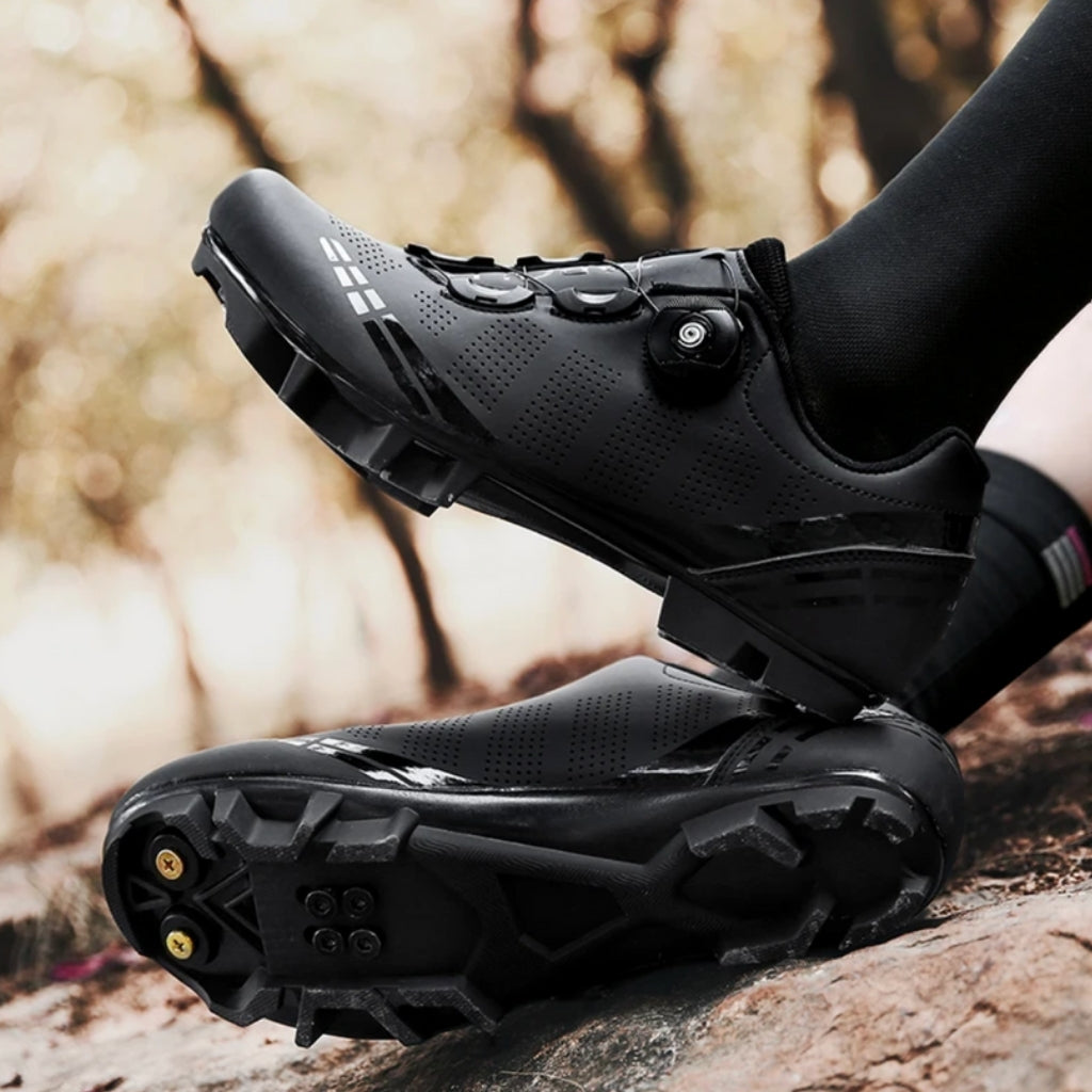 Liam – Cycling Shoes with Dial Fit System and Non-Slip Sole