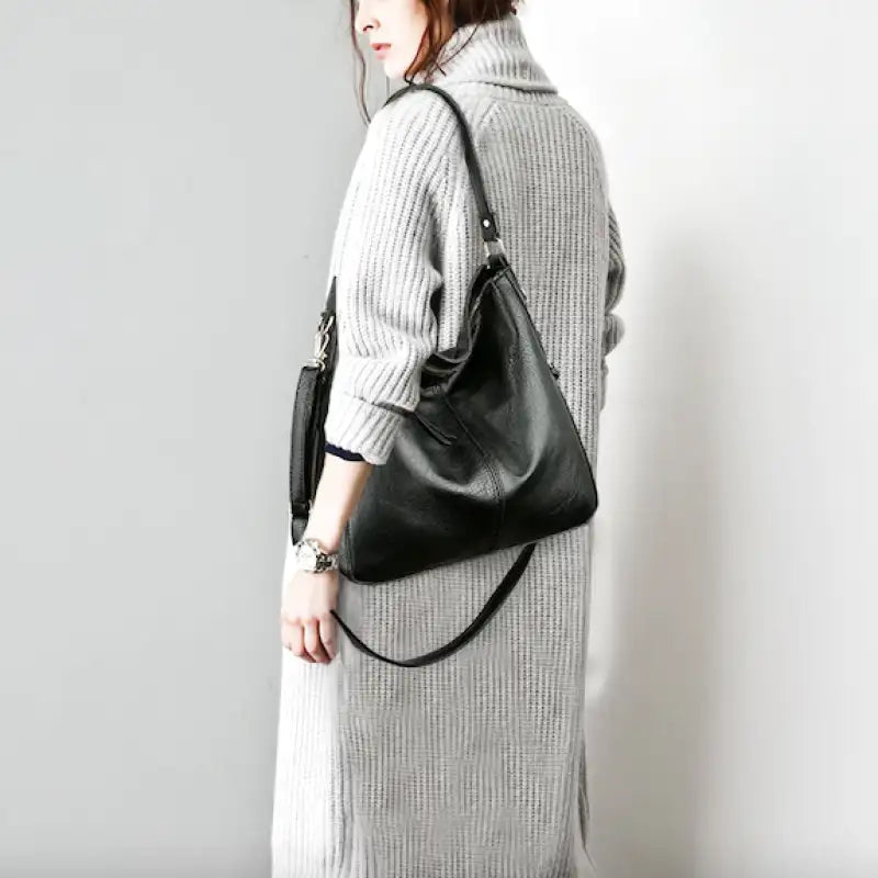 Adriana - Leather Shoulder Bag With Zipped Side Pockets And Adjustable Strap
