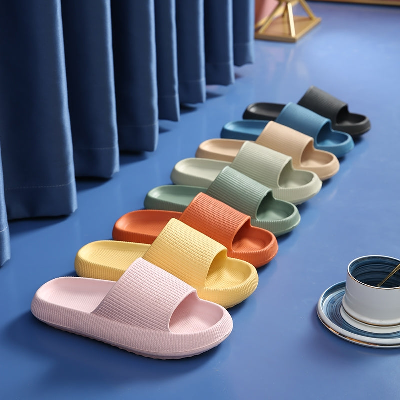 Lina – Open Slippers with Thick Flat Sole and Lightweight Design