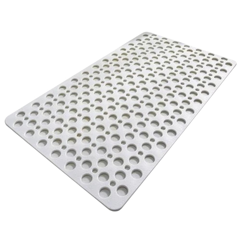 AquaGrip – Slip-Resistant Bath Mat with Quick-Drain Design