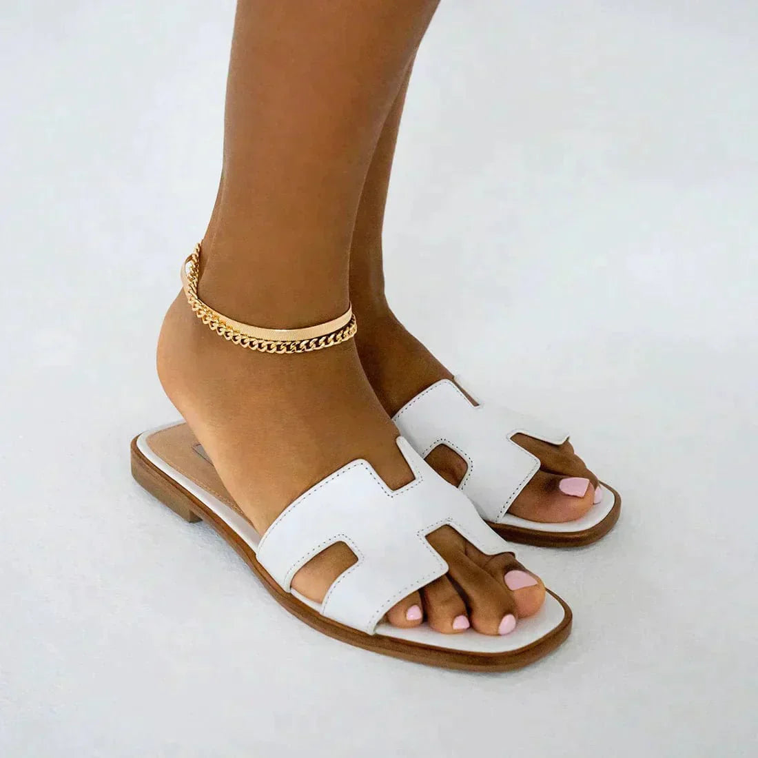 Clara – Flat Slip-On Slippers with Cutout Details