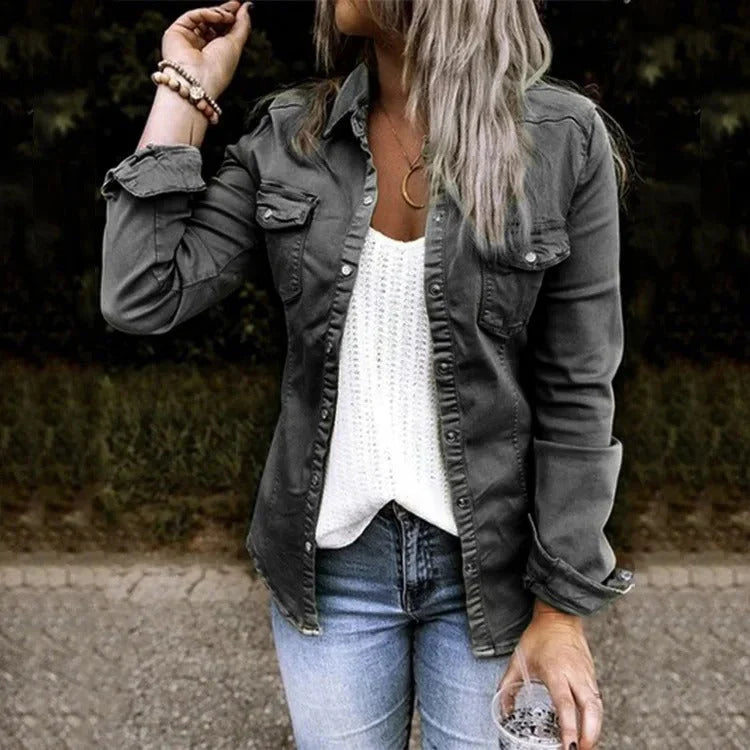 Serena – Denim Jacket With Button Front and Pocket Design