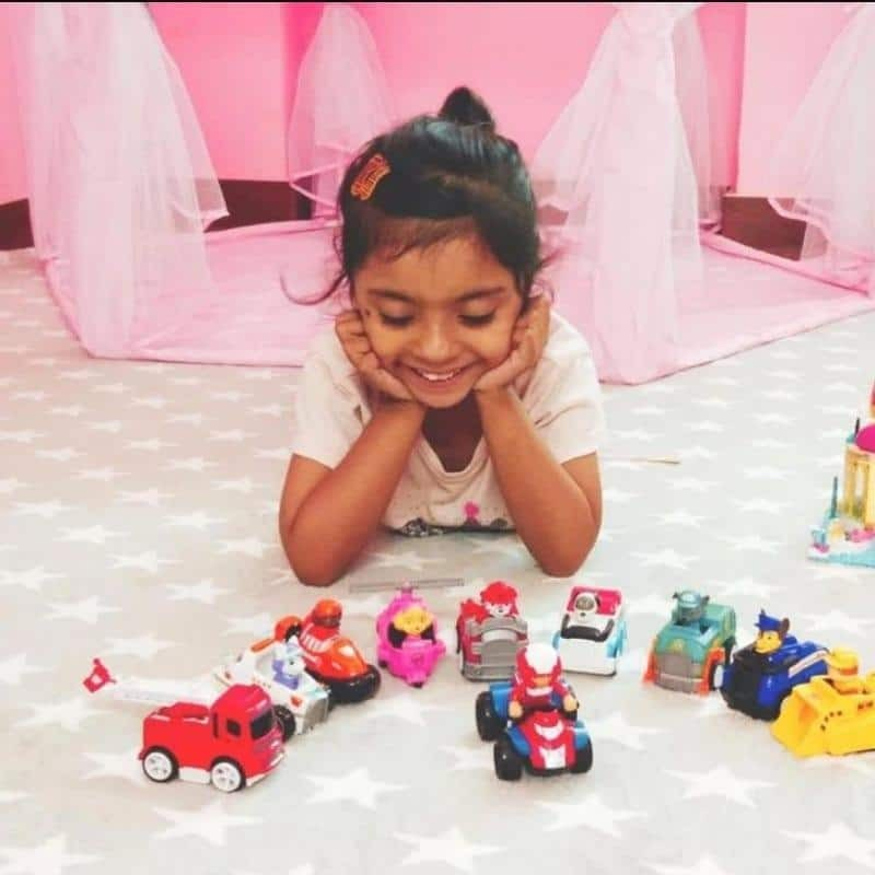 PlayNest - Adventure Tower Playset with Vehicles and Action Figures