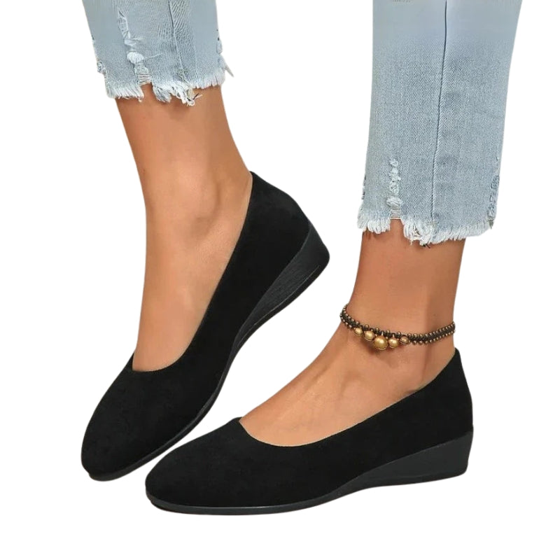 Maribel – Wedge Shoes with Classic Round Toe and Supportive Heel
