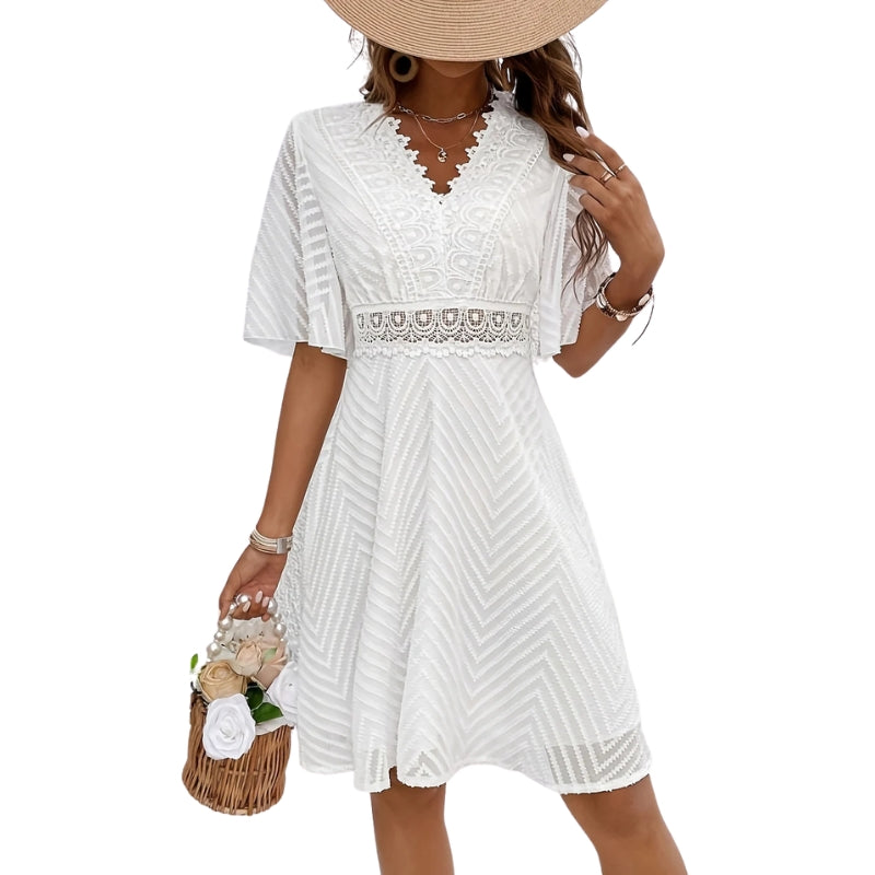 Alva – V-Neck Summer Dress with Lace Waist and Textured Zigzag Pattern