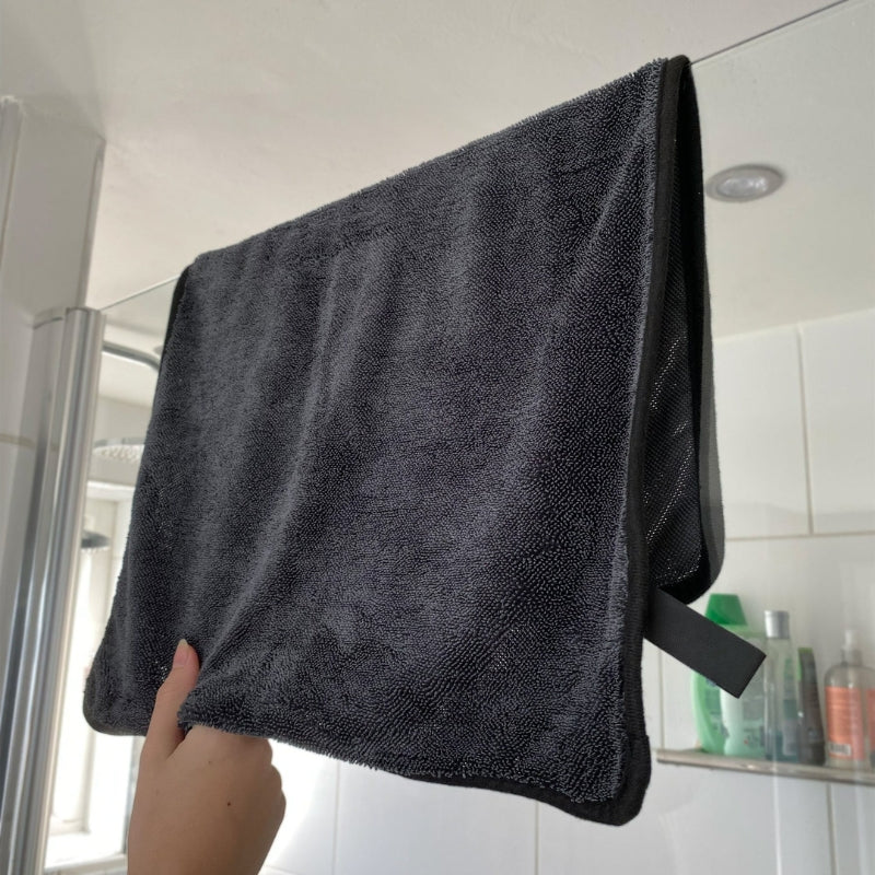 DryMate – Reusable Absorbent Cloth for Cleaning and Drying