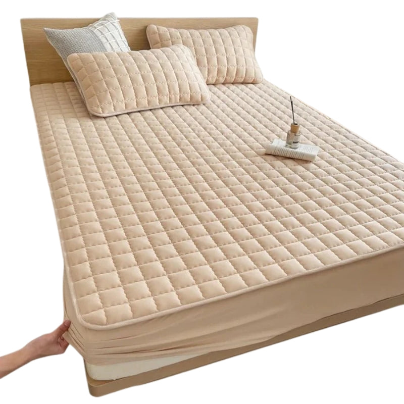 SleepEase – Quilted Mattress Cover with Soft, Breathable Texture