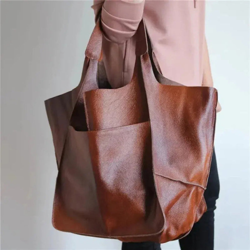 Caelis – Shoulder Bag with Wide Strap and Zipper Closure