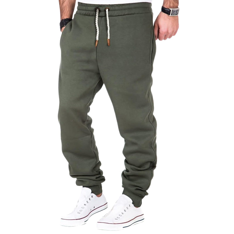 Liam – Jogging Pants with Tapered Ankle and Side Pockets