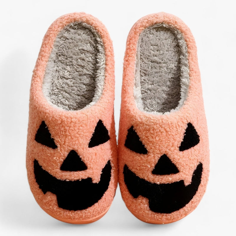 Alina - Pumpkin slippers with a fun cartoon motif for playful use