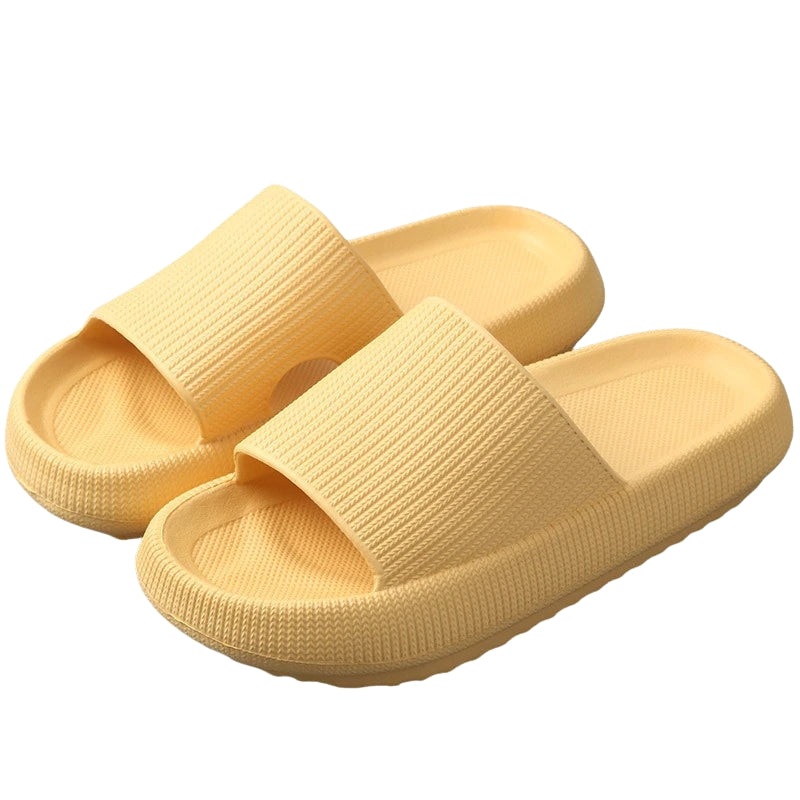 Lina – Open Slippers with Thick Flat Sole and Lightweight Design
