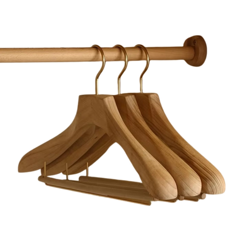 ClosetGuard – Wide Shoulder Wooden Hanger for Garment Care and Organization