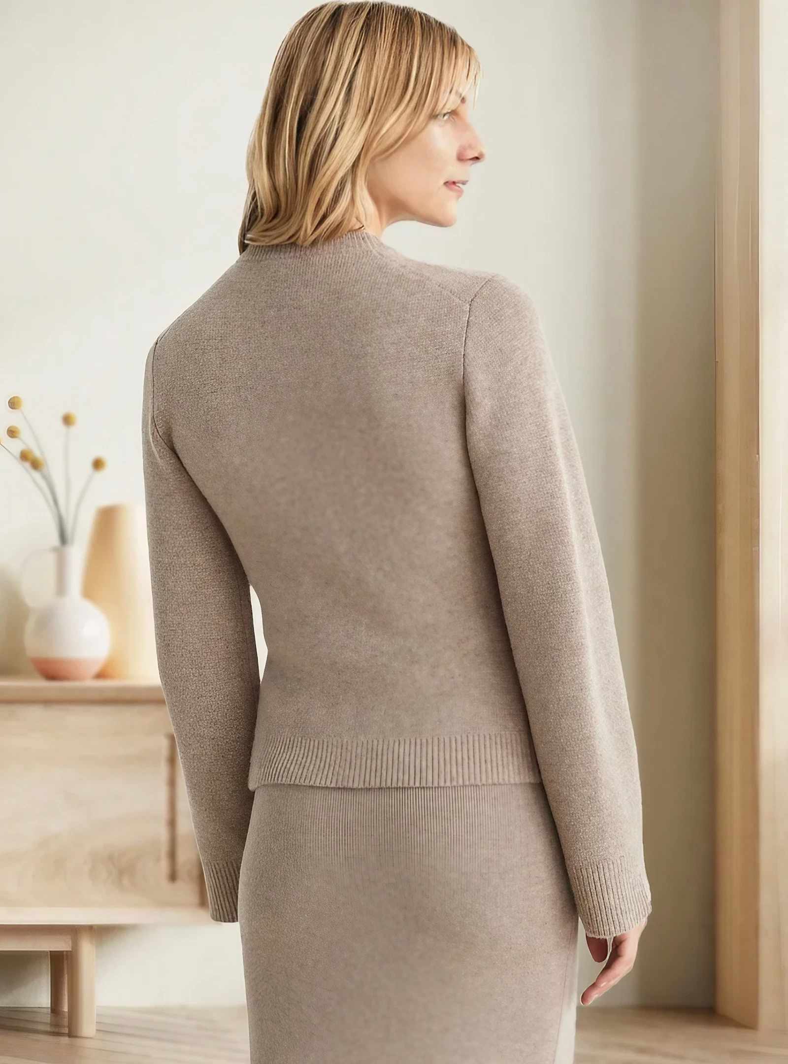 Selvya – Flared Sleeve Cardigan With Open Front