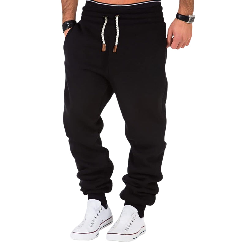 Liam – Jogging Pants with Tapered Ankle and Side Pockets