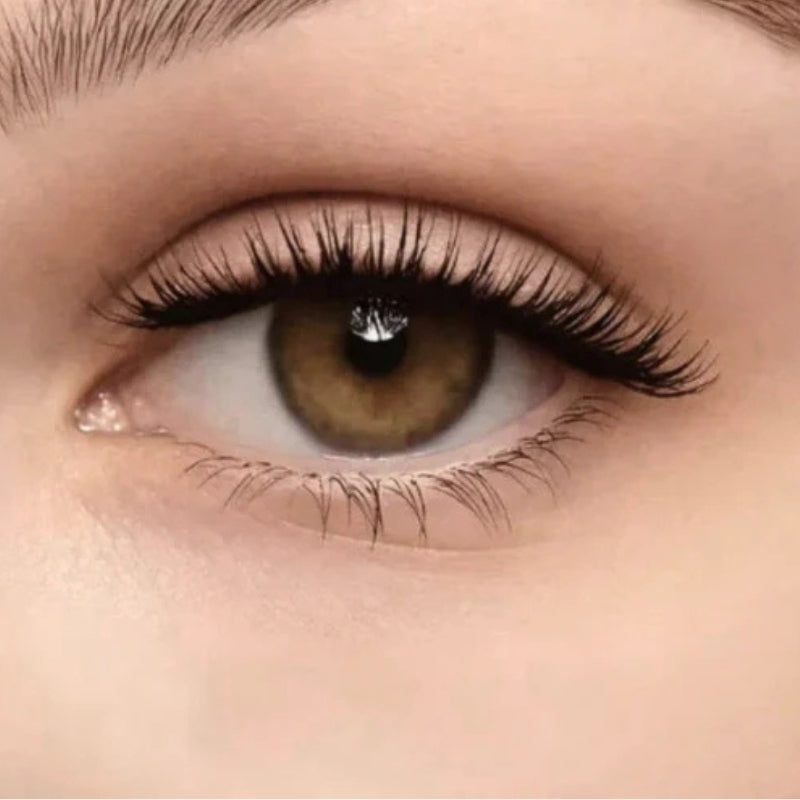 Amara – Handmade 3D Magnetic Lash Set with Voluminous Black Lashes and Magnetic Tweezers