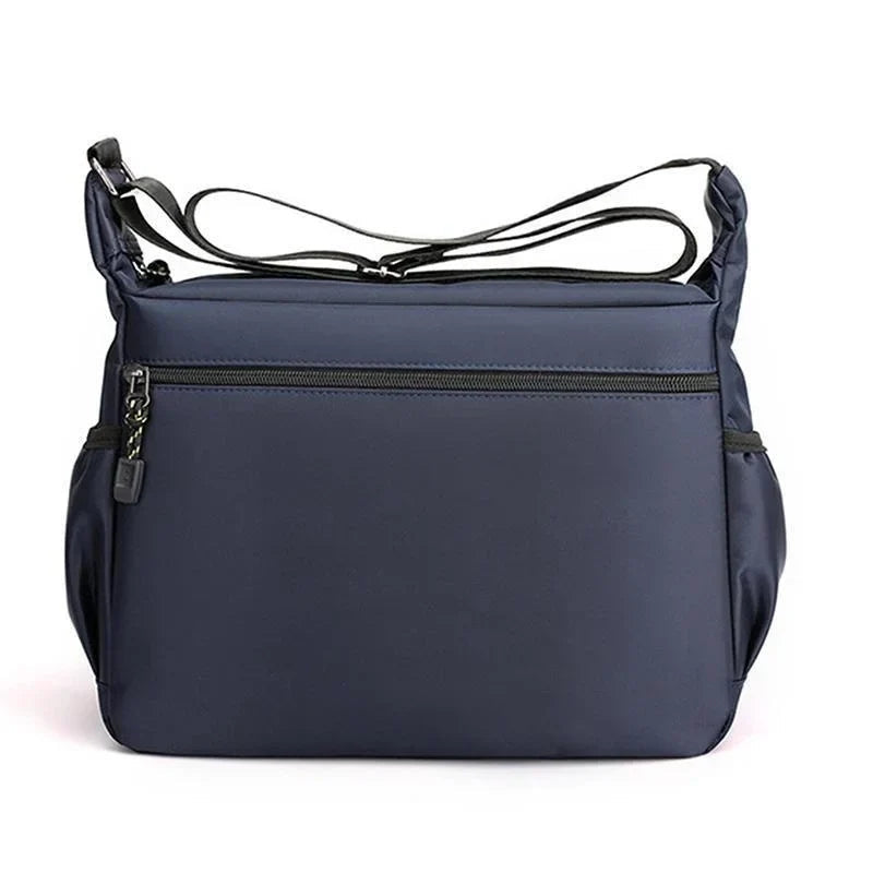 Sienna – Compact Water-Repellent Shoulder Bag with Adjustable Strap and Zipper