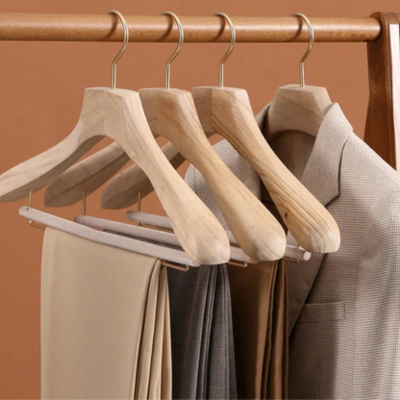 ClosetGuard – Wide Shoulder Wooden Hanger for Garment Care and Organization