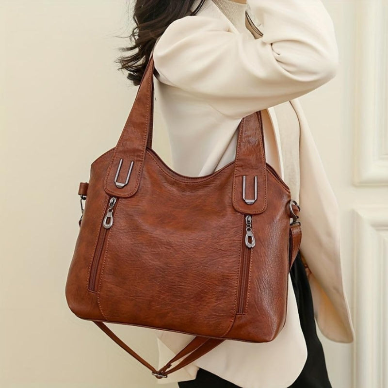 Coraline – Leather Shoulder Bag with Multiple Zippered Pockets and Adjustable Strap