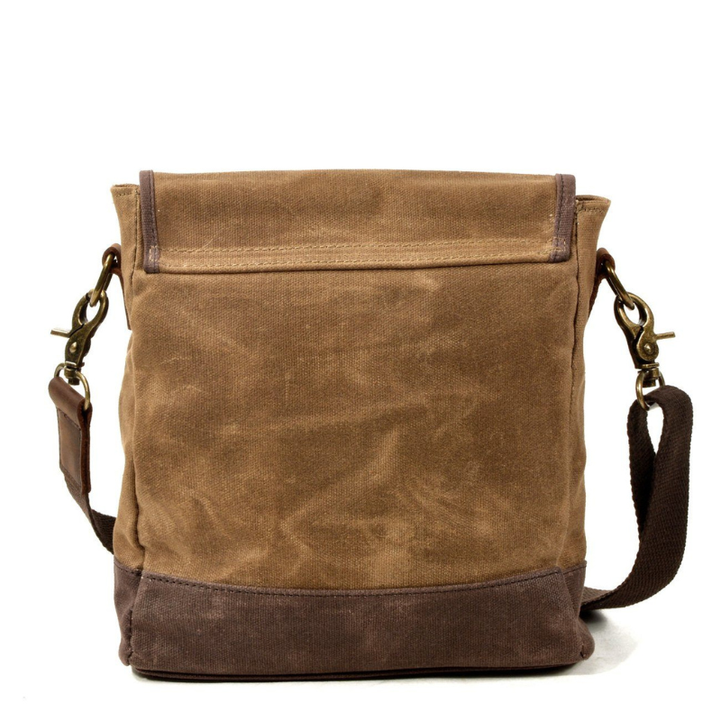 Aureline – Shoulder Bag with Adjustable Strap and Button Closure