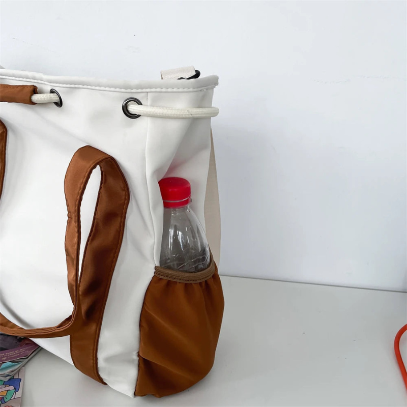 Dahlia - Leather Handbag with Adjustable Shoulder Strap and Side Pocket