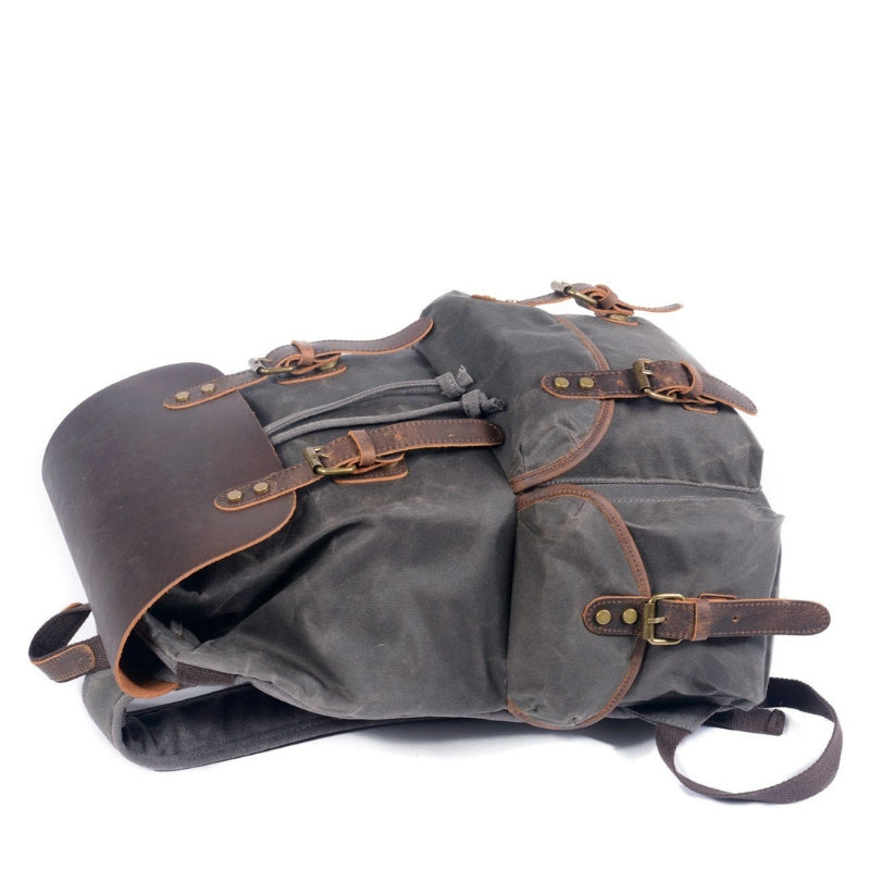 Theron – Backpack with Multiple Pockets and Adjustable Straps