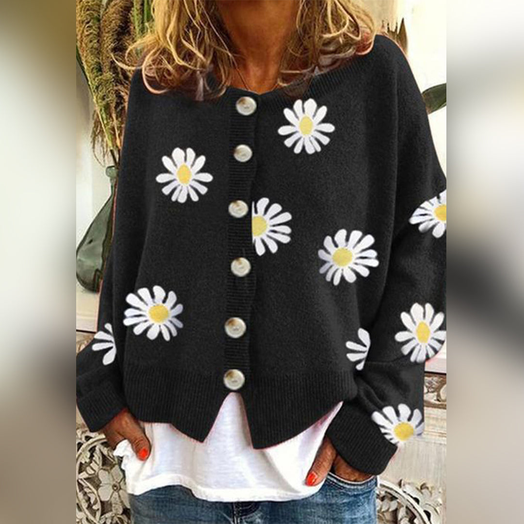 Ava – Knitted Cardigan With Floral Pattern and Button Fastening