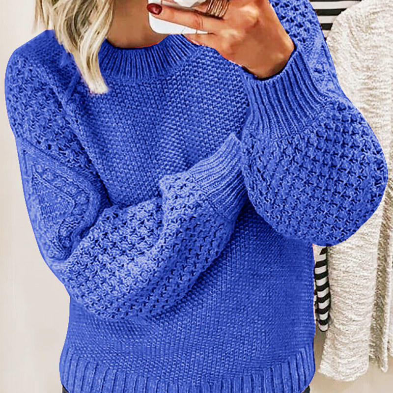 Mia – Knitted Sweater With Long Sleeves and Relaxed Fit
