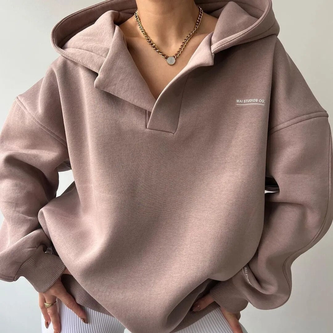 Maya – Oversized Hoodie With Drop Shoulder Design