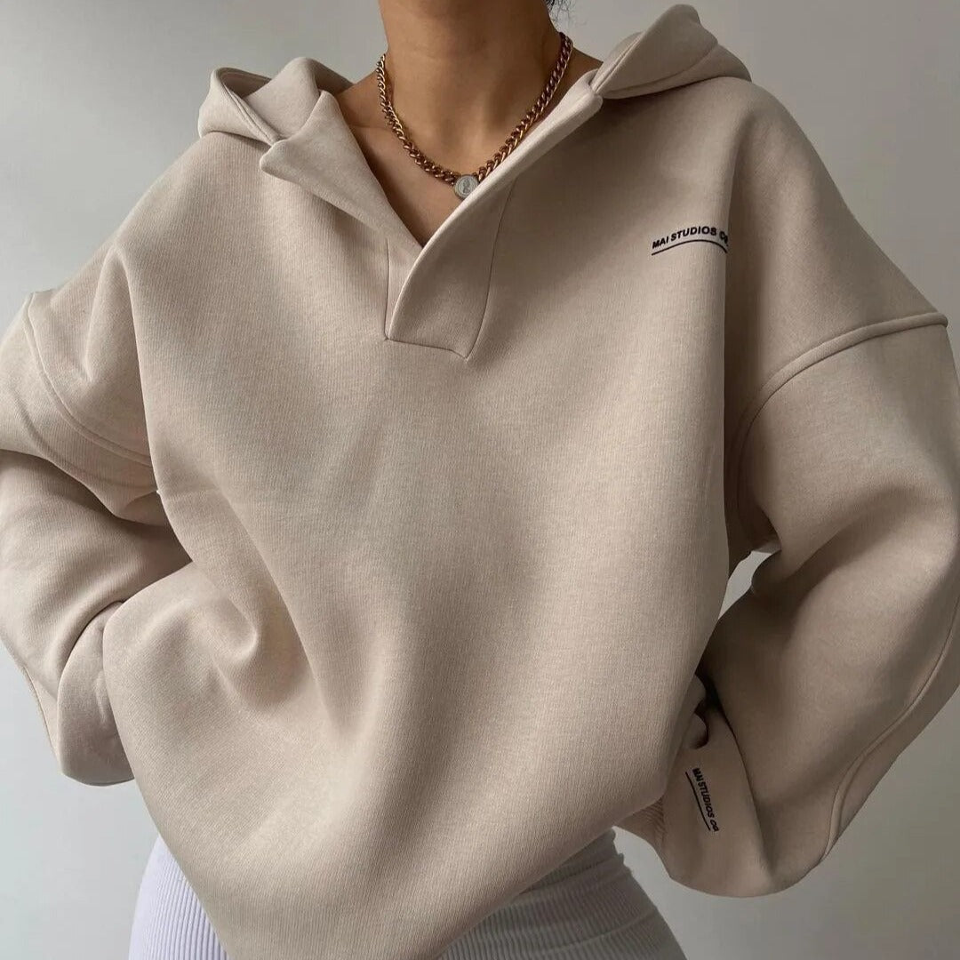 Maya – Oversized Hoodie With Drop Shoulder Design