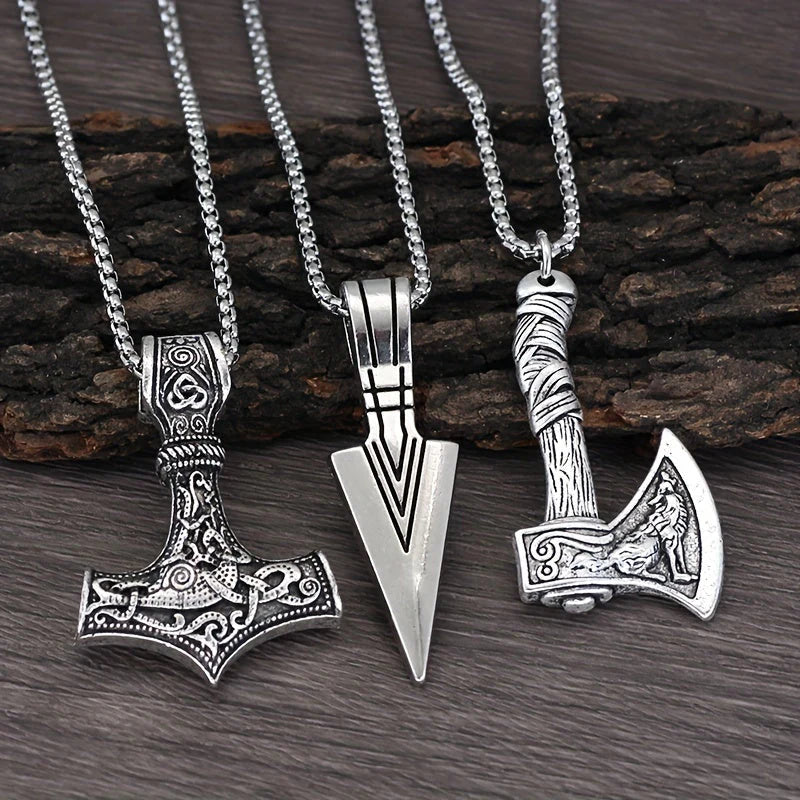Cassian – Necklace Set With Viking Pendants in Silver Alloy