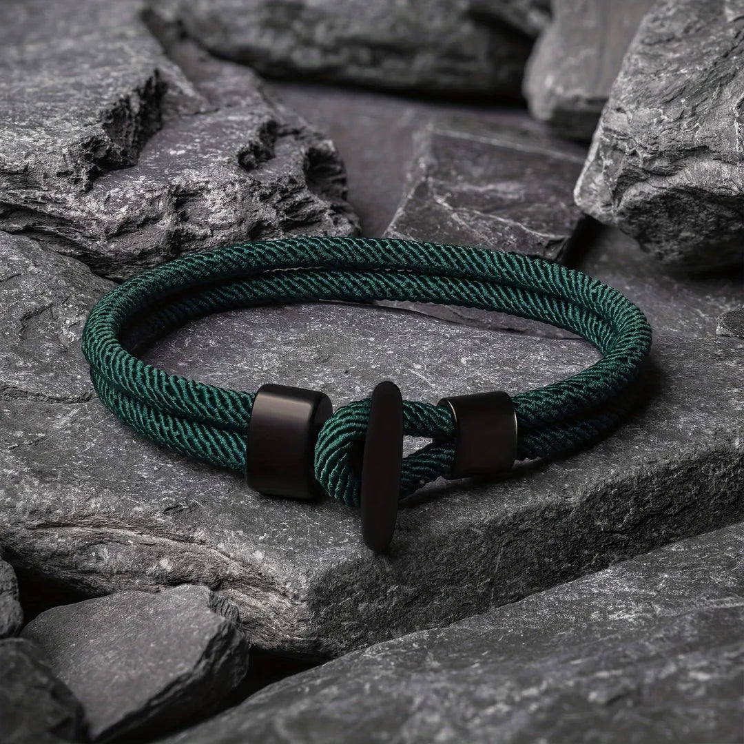 Otis – Bracelet With Braided Nylon Rope and Whale Tail Buckle