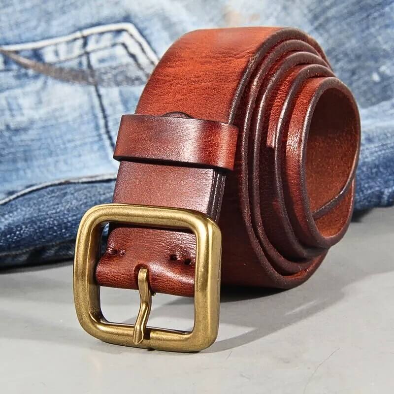 Lysander – Leather Belt With Classic Buckle Design