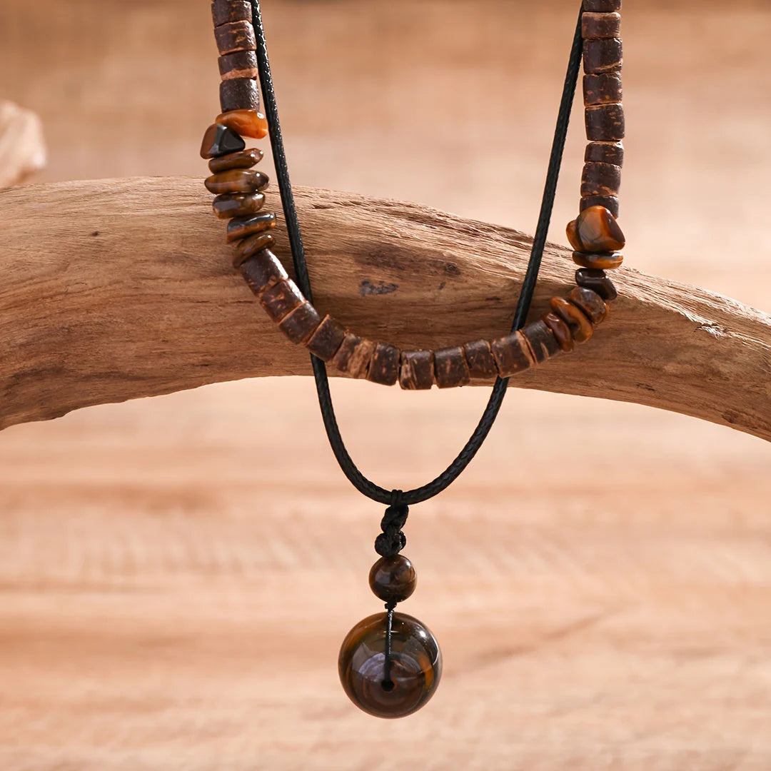Caleb – Necklace Set With Coconut, Shell And Stone Pendant