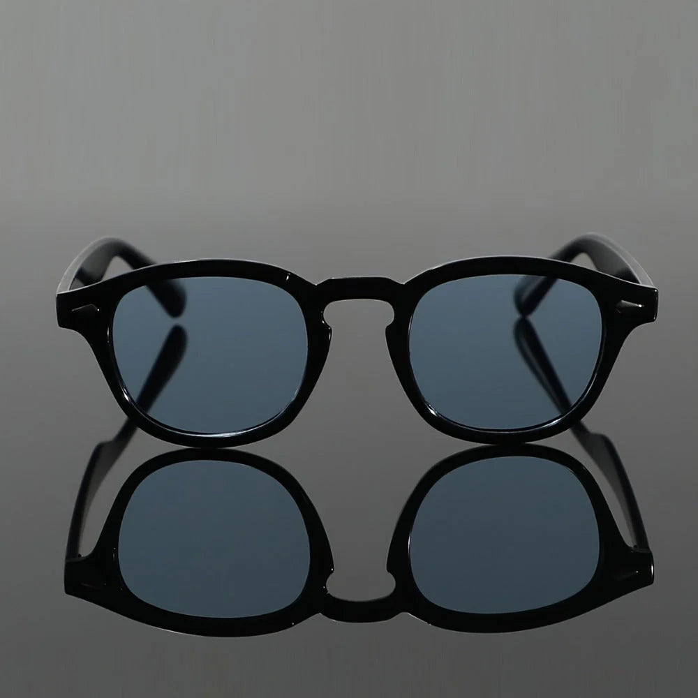 Victor – Glasses With Black Round Frame And AC Lenses