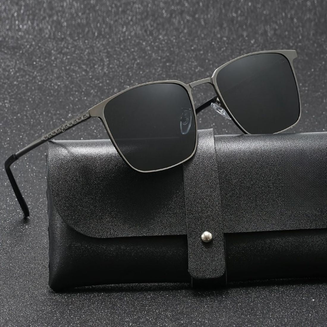 Damian – Sunglasses With Stainless Steel Square Frame And Polarised TAC Lenses