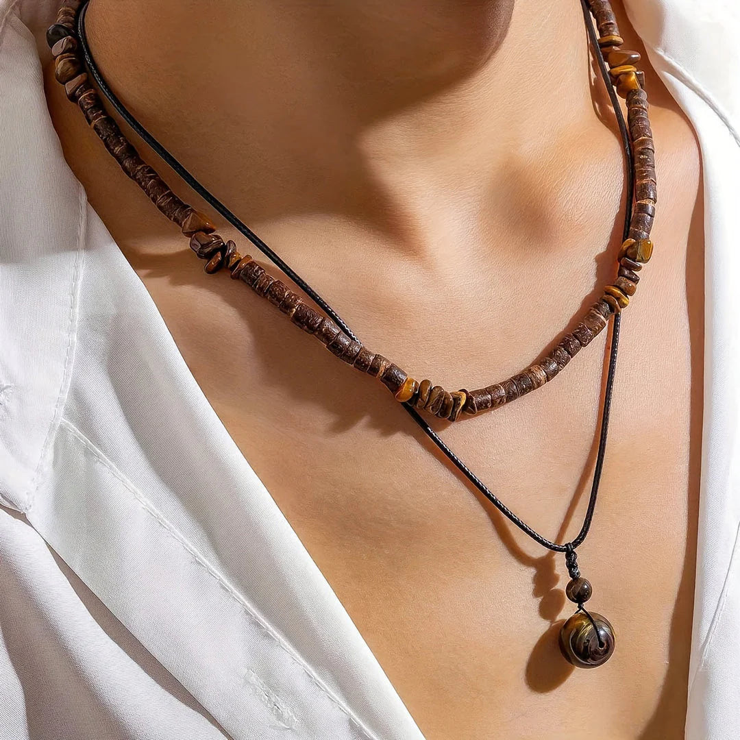 Caleb – Necklace Set With Coconut, Shell And Stone Pendant