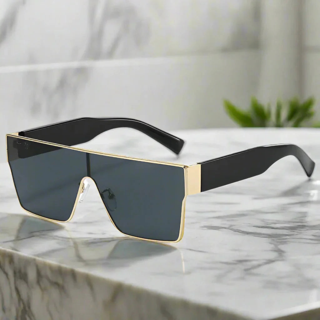 Magnus – Oversized Shield Sunglasses With UV400 Scratch-Resistant Lenses