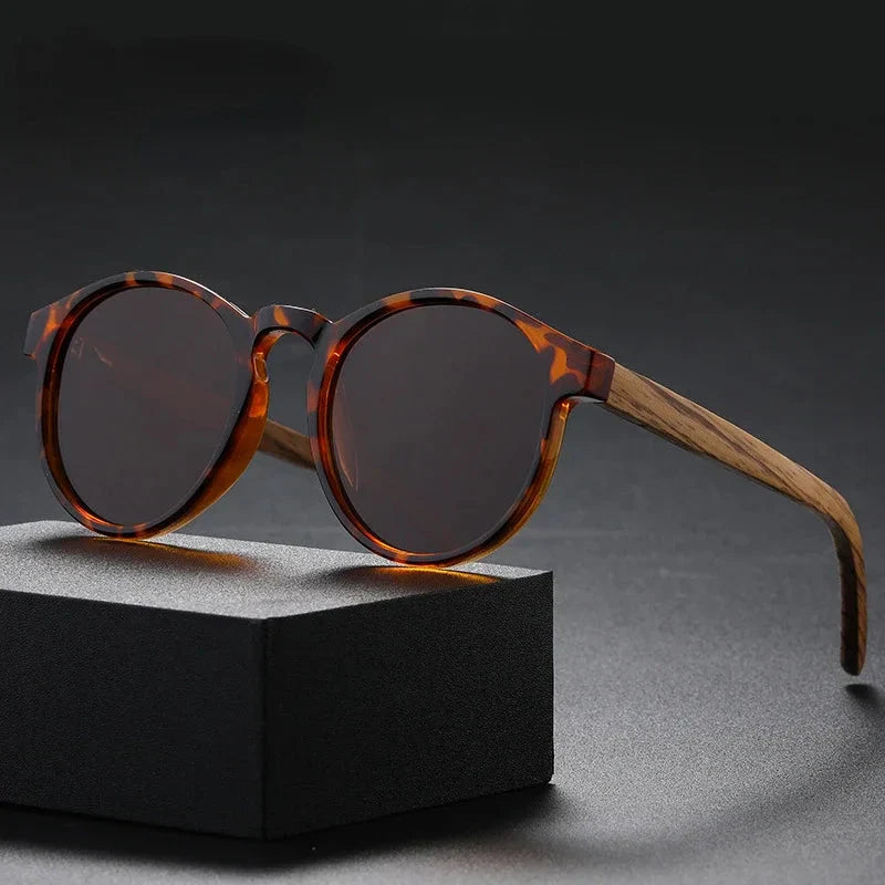 Cedric – Sunglasses With Bamboo Legs and Polarised UV400 Lenses