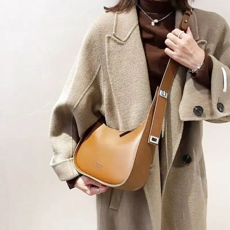 Ophelia – Leather Shoulder Bag with Adjustable Strap